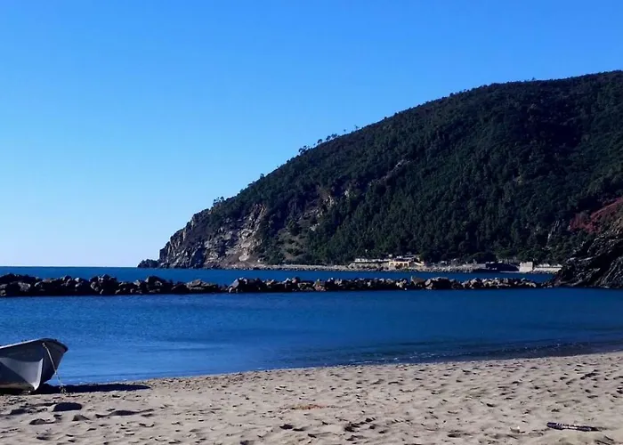 2 Con Terrazza Nel Moneglia